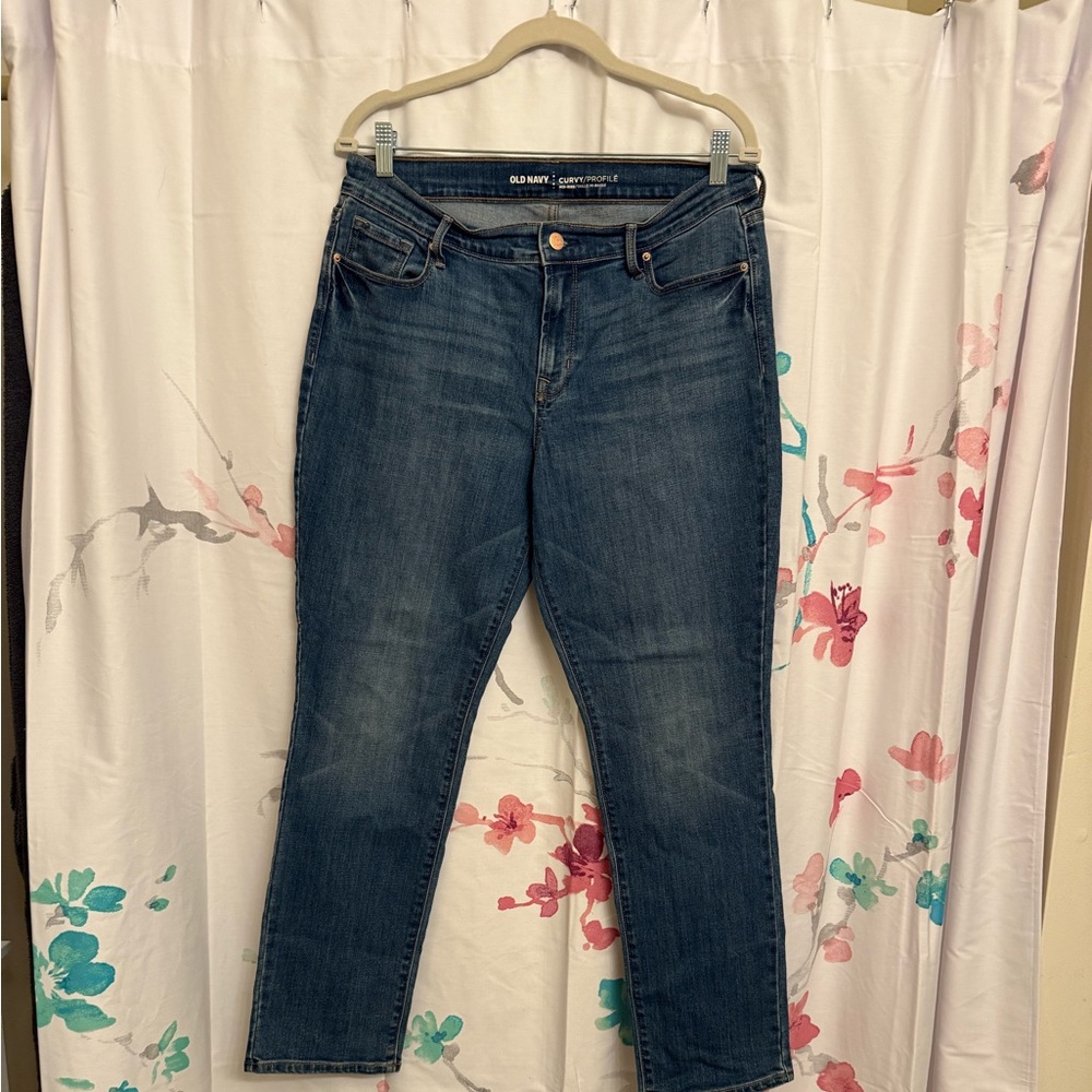 Old Navy Curvy Profile Mid Rise jeans